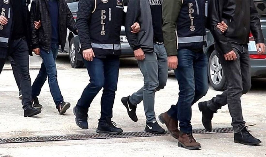 Mardin'de 21 yaşındaki Polat E., mirastan hisse almak için babasını