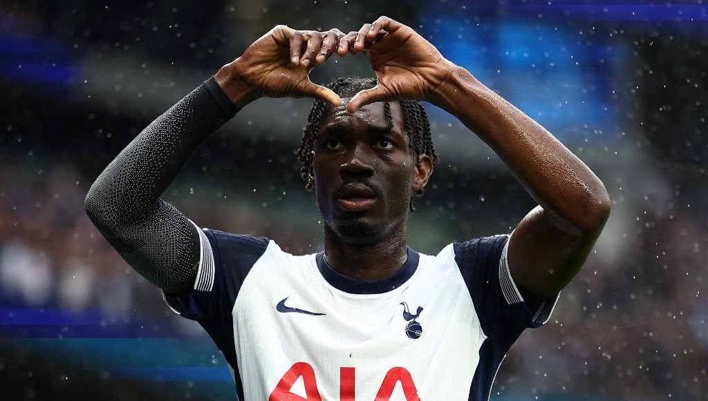 Mourinho, eski kadrosuyla ile transfer yarışı yapıyor. Portekizli çalıştırıcı yıldız
