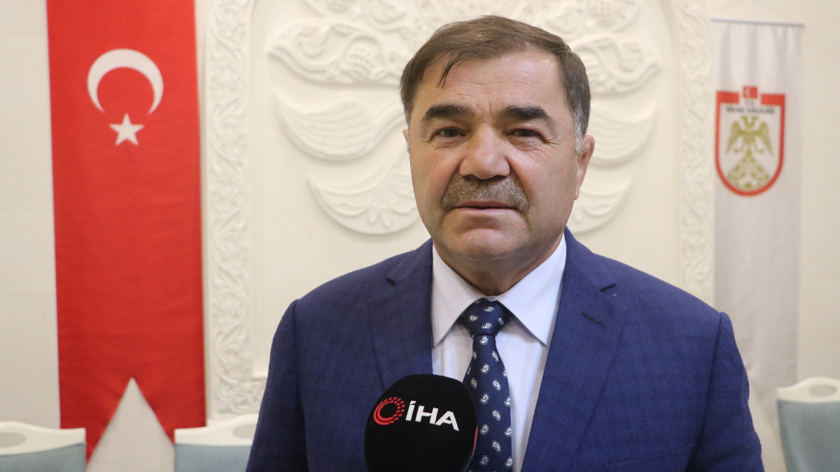 Eski Güreş Federasyonu Başkanı Musa Aydın, yağlı güreş kültürünü Yunanistan'ın