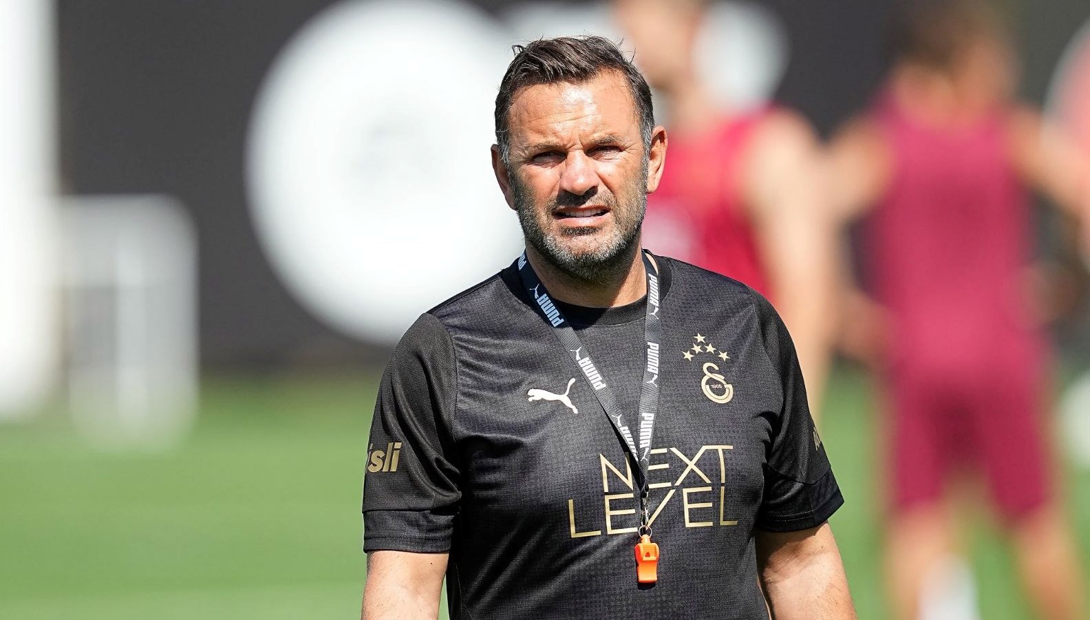 Galatasaray Teknik Yöneticisi Okan Buruk, katıldığı bir programda Osimhen ve