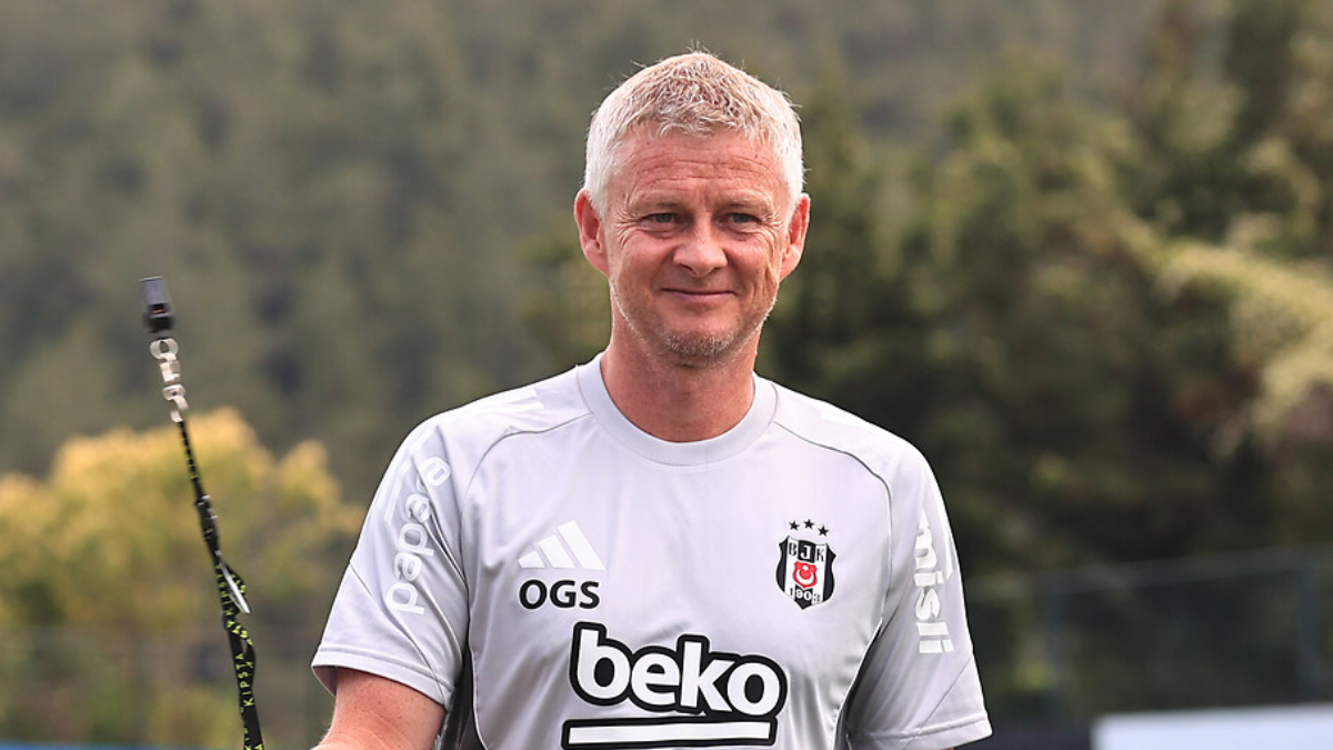Beşiktaş Teknik Yöneticisi Ole Gunnar Solskjaer, Avusturya kampında "Taraftarlarımız da