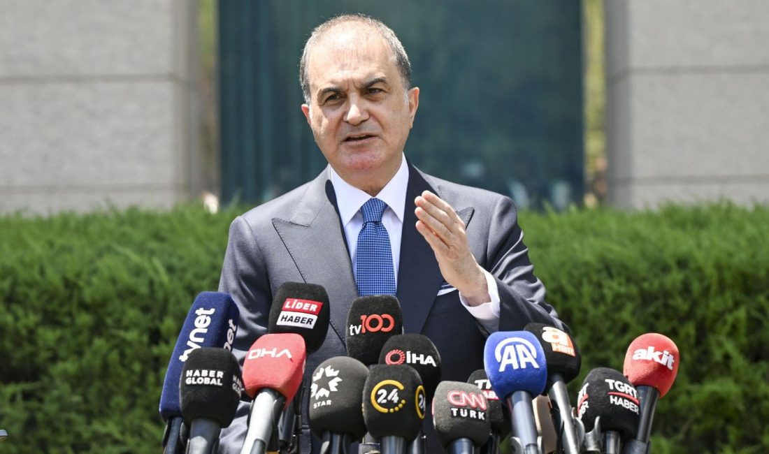 AK Parti Sözcüsü Ömer Çelik, CHP Genel Başkanı Özgür Özel'in