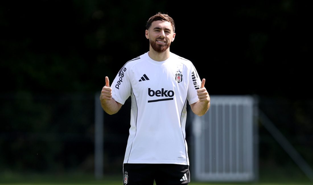 Beşiktaş'ın yeni transferi Orkun Kökçü, siyah-beyazlılar ile birinci idmanını Avusturya'daki