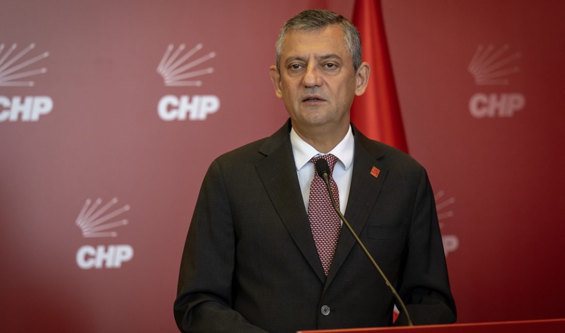 Zafer Partisi Genel Lideri Ümit Özdağ'ı ağırlayan CHP Genel Başkanı