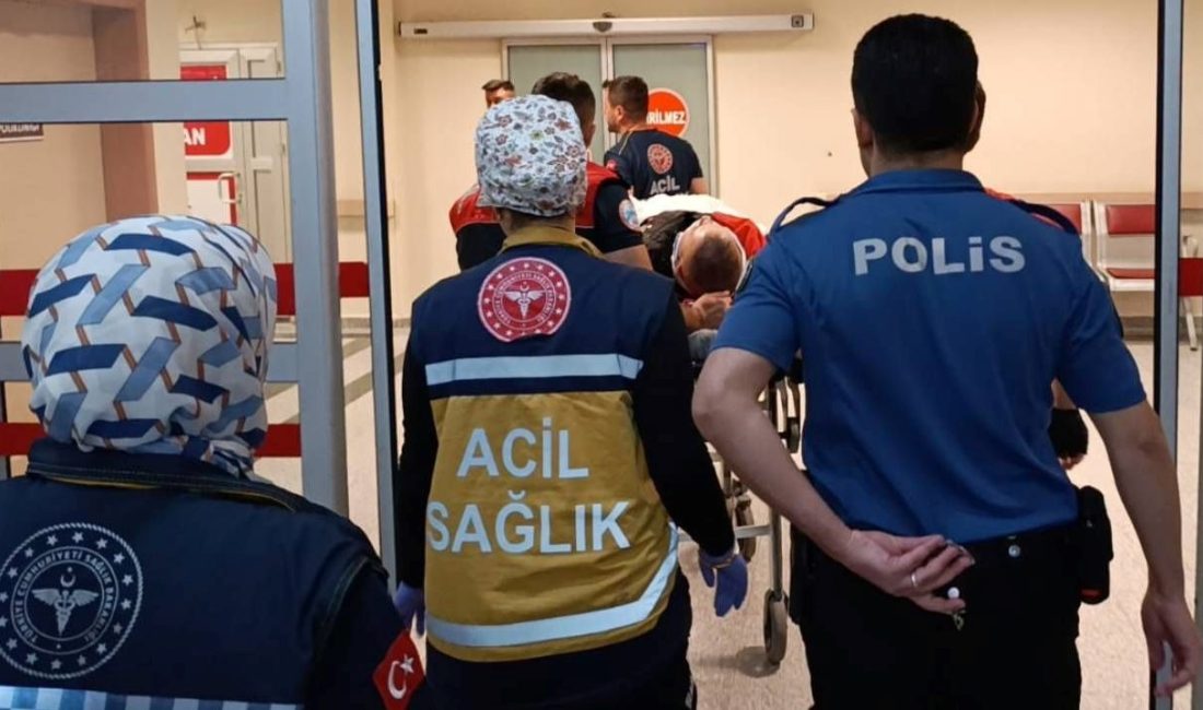 Adıyaman’da yunus polis grubunun kullandığı motosikletin devrildi. Kazada, iki polis