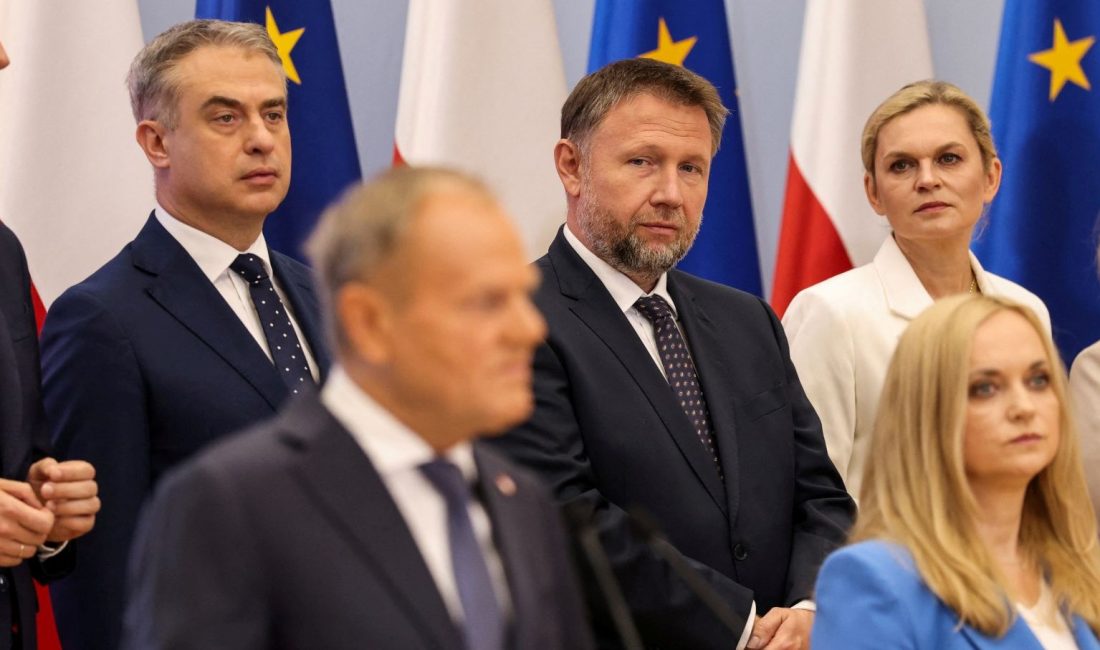 Polonya'da Tusk başbakanlığındaki koalisyon hükümetinde kabine değişikliğine gidildi. Tusk, enerji ile