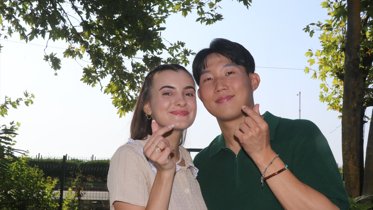 Güney Koreli Yeong Jun, İstanbul’da tanıştığı Melisa Şat sayesinde İslamiyet’i