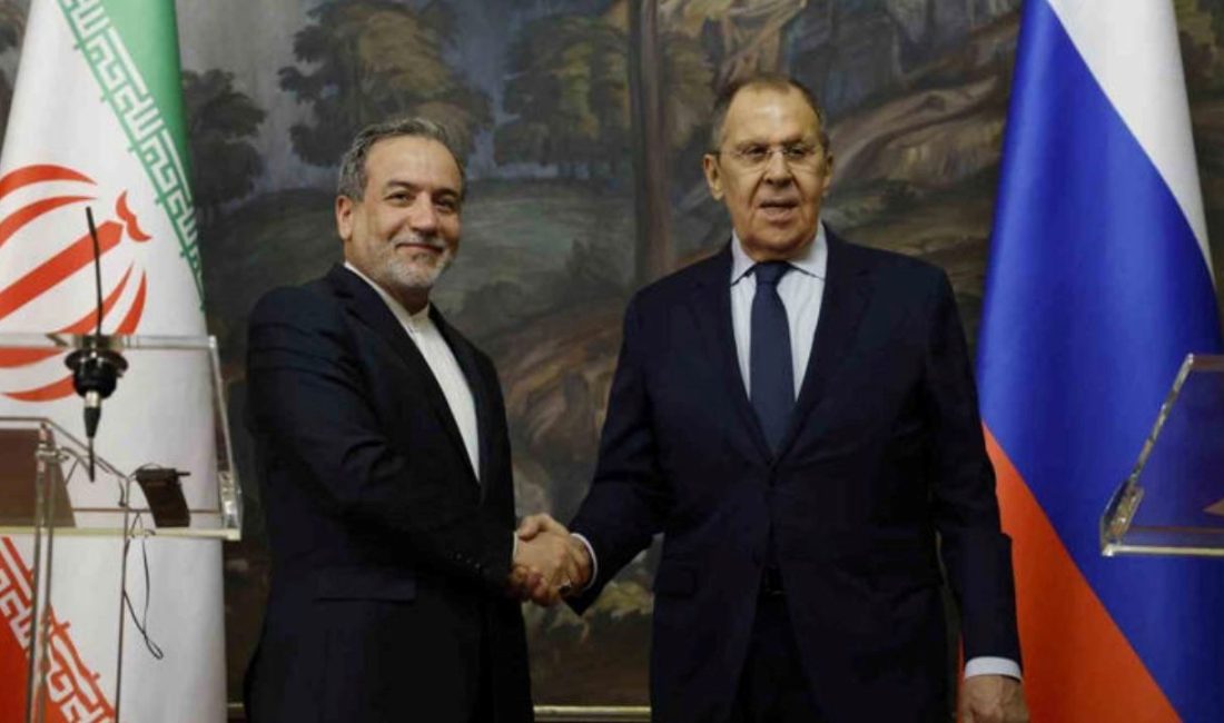 Rusya Dışişleri Bakanı Sergey Lavrov, İranlı mevkidaşı Abbas Erakçi ile