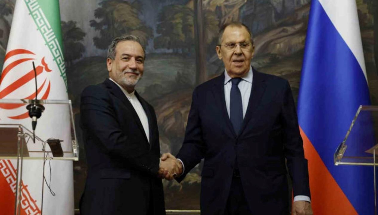 Rusya Dışişleri Bakanı Sergey Lavrov, İran'a zenginleştirilmiş uranyumun işletilmesi konusunda