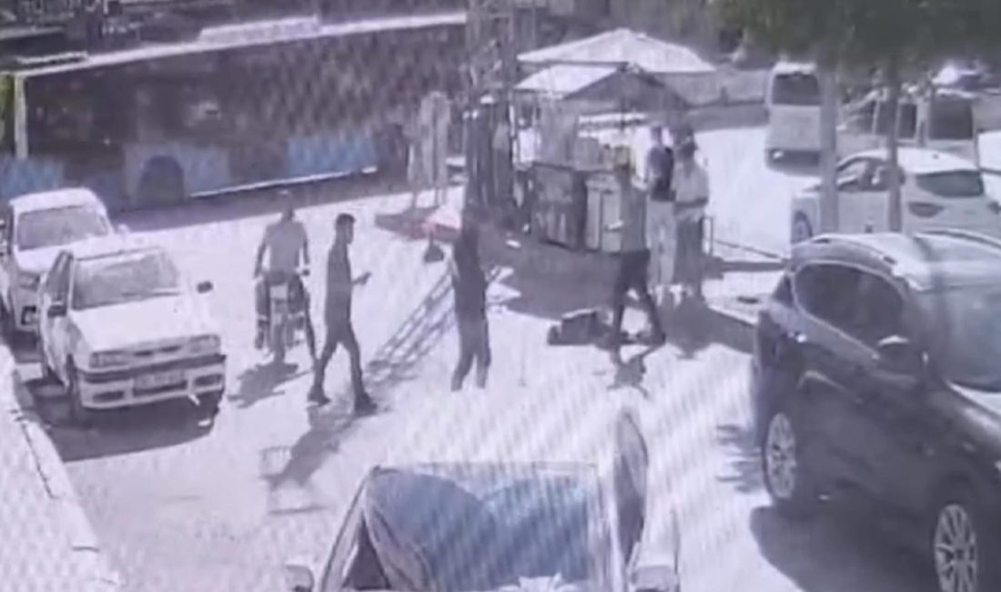 Haliliye ilçesinde, bisiklet süren Ali Güler’e araba çarptı. Ağır yaralanan