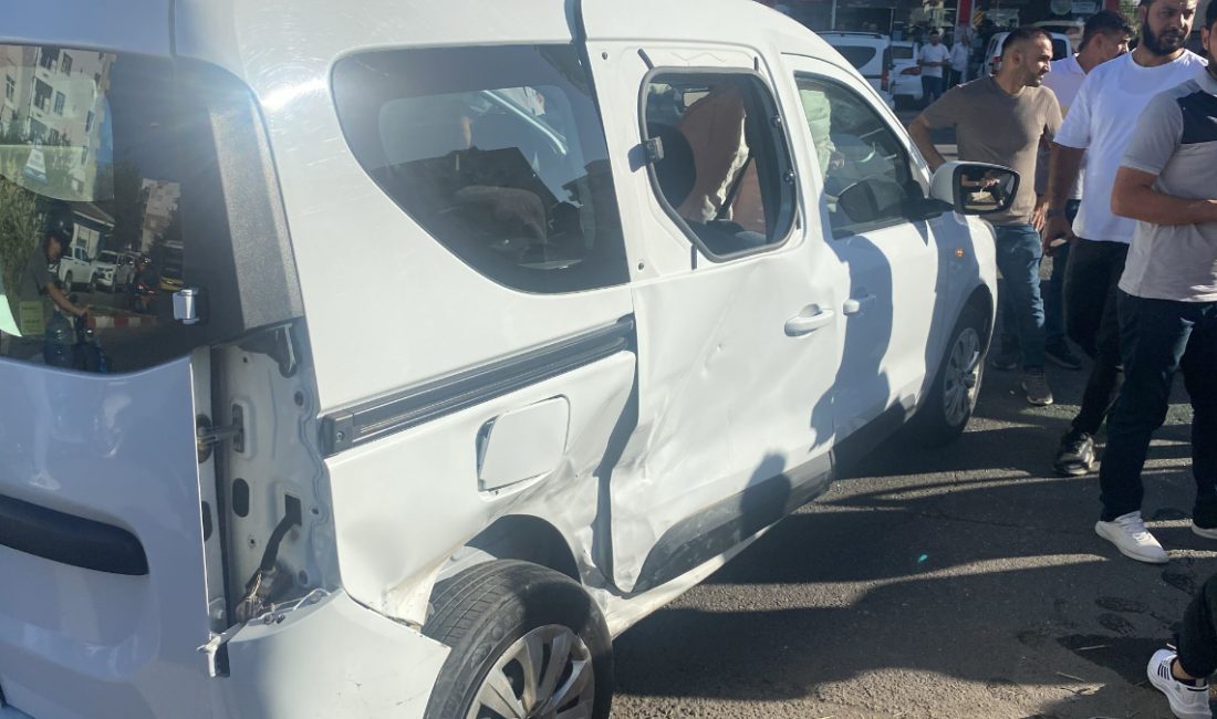Araba ile hafif ticari aracın çarpıştığı kazada yaralanan 1 kişi,