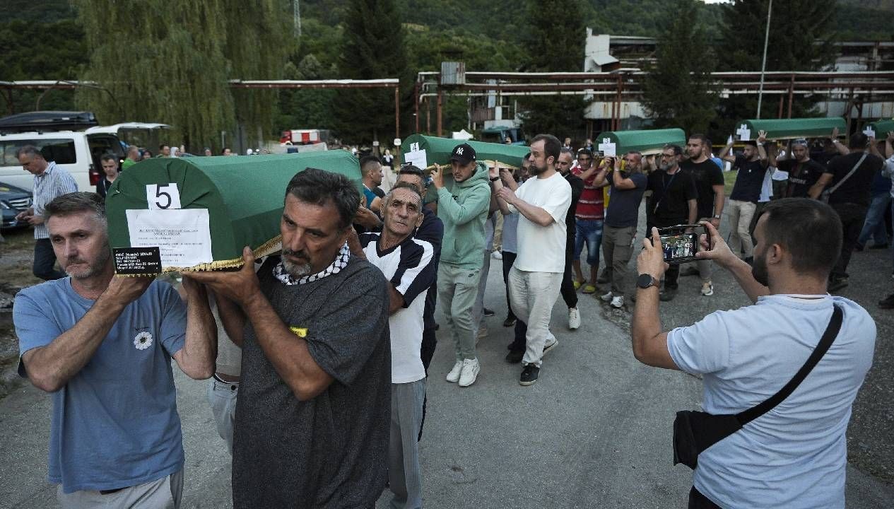 Avrupa’nın orta yerinde yaşanan Srebrenitsa Soykırımı'nın üzerinden 30 yıl geçti,