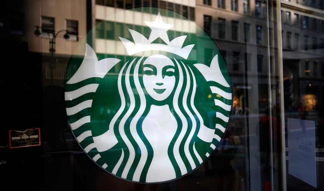 Dünyanın en büyük kahve zincirlerinden olan Starbucks'ın Çin'deki operasyonunu satın