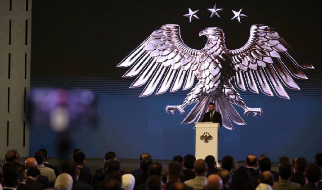 61 yıllık Baas rejiminin devrilmesinin akabinde yine inşa sürecinde olan