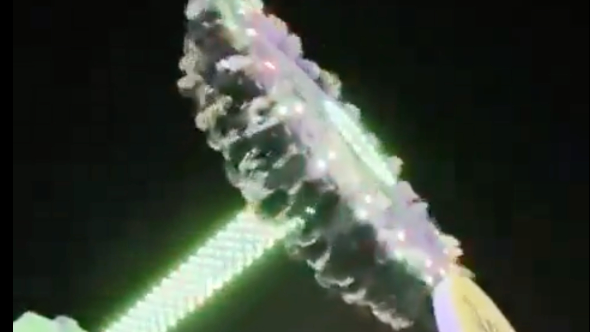 Suudi Arabistan’ın Taif kentindeki bir lunaparkta “360 Derece” isimli oyuncak