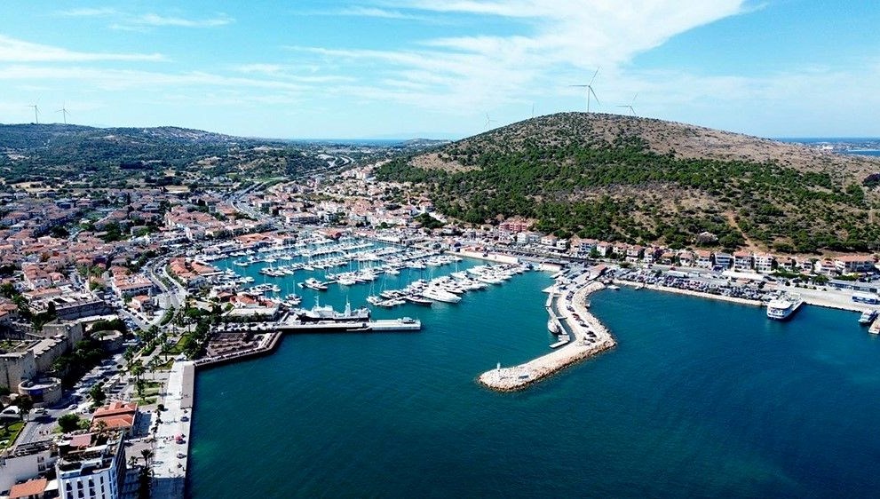 İzmir'in Çeşme ilçesinde susuzluk tehlikesi nedeniyle artık günde 7 saat