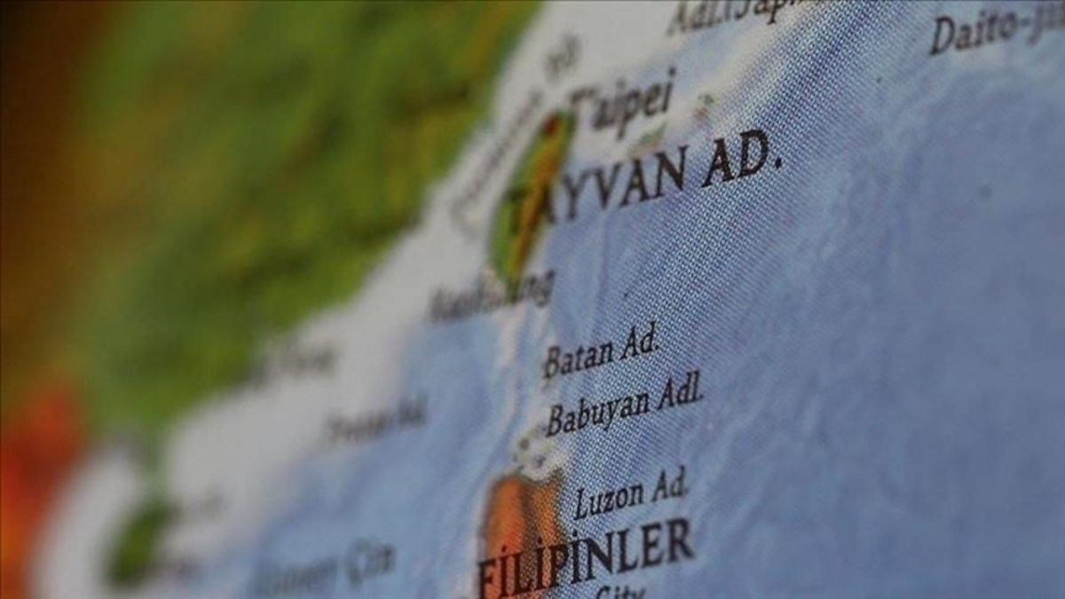 Tayvan'da Danas Tayfunu nedeniyle 2 bin 853 kişi meskenlerinden tahliye