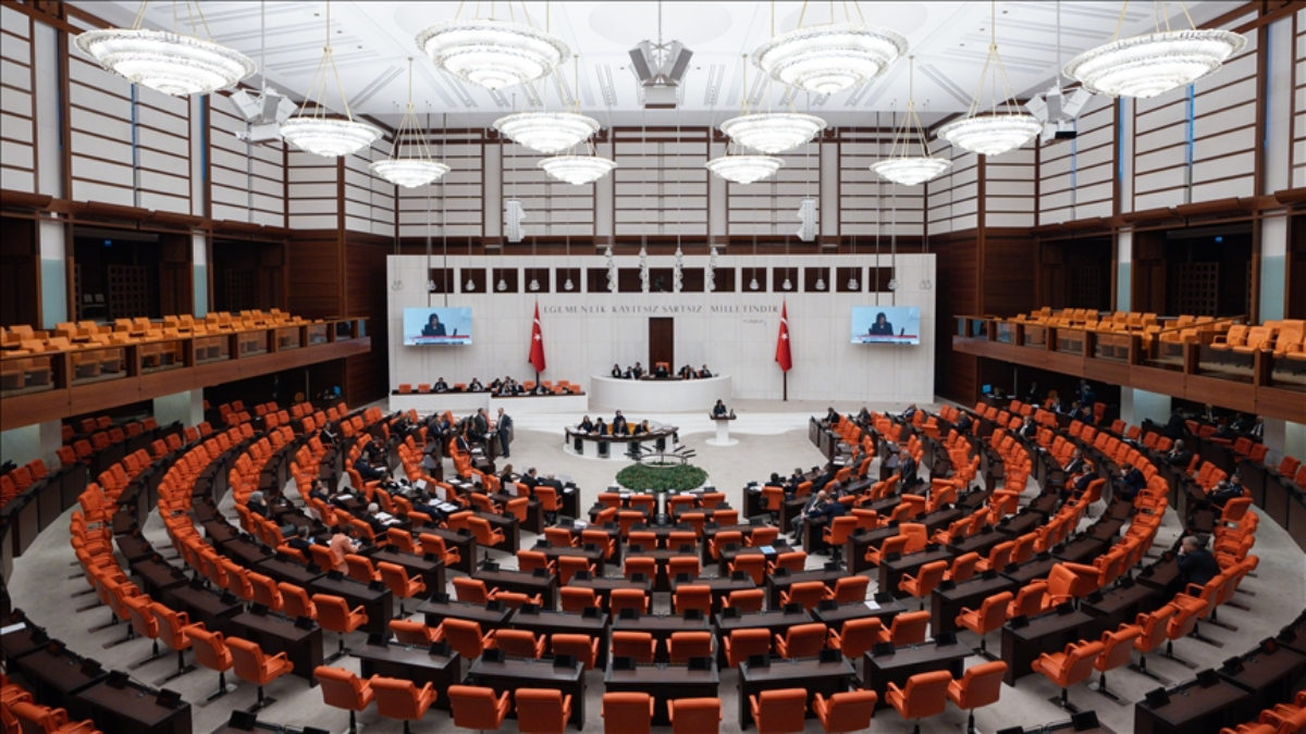 Genel Şurada en düşük emekli aylığının 16 bin 881 liraya