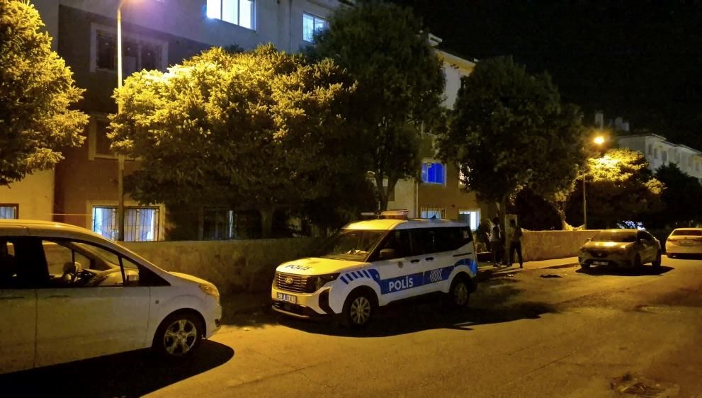Tekirdağ'ın Süleymanpaşa ilçesinde komşular ortasında çıkan silahlı arbedede 1 kişi