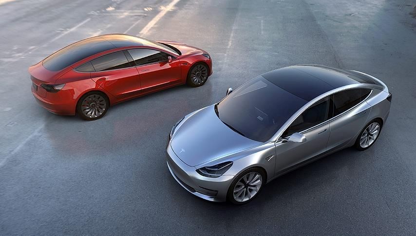 Tesla, Çin'de uzun menzilli Model 3'ün fiyatını bin 400 dolar