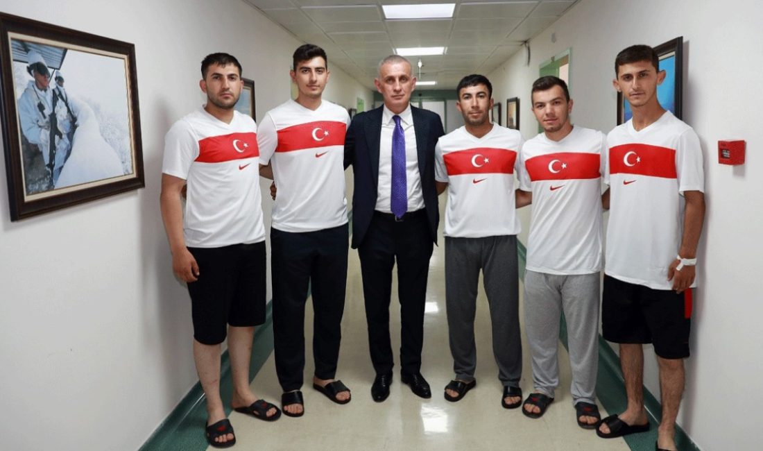 TFF Başkanı İbrahim Hacıosmanoğlu, Pençe-Kilit Harekatı bölgesinde metan gazına maruz