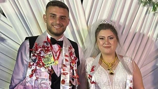 Edirne'de üç aracın karıştığı trafik kazasında, Keşan İlçe Jandarma Komutanlığı
