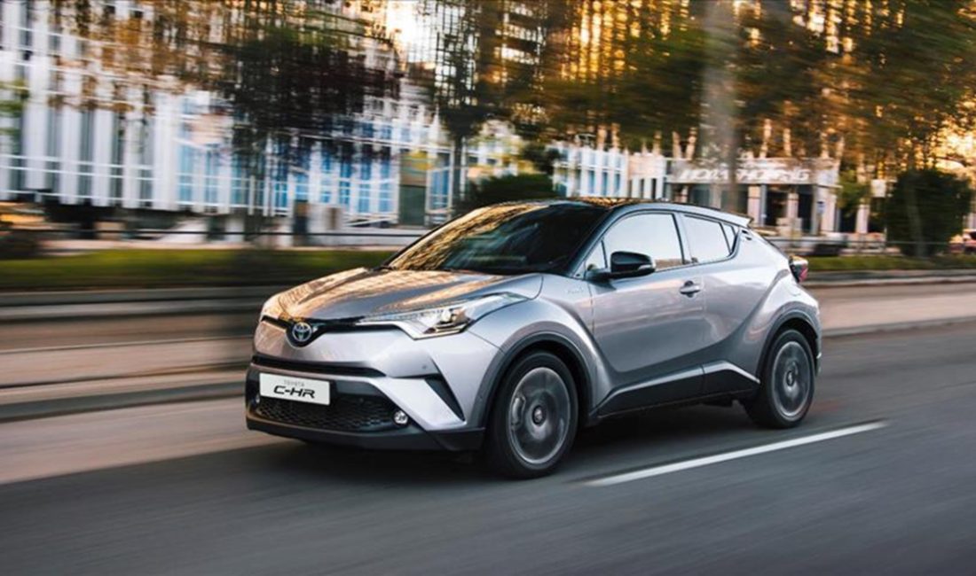 Toyota, 2025'in birinci yarısında hibrit modellere olan güçlü talep sayesinde