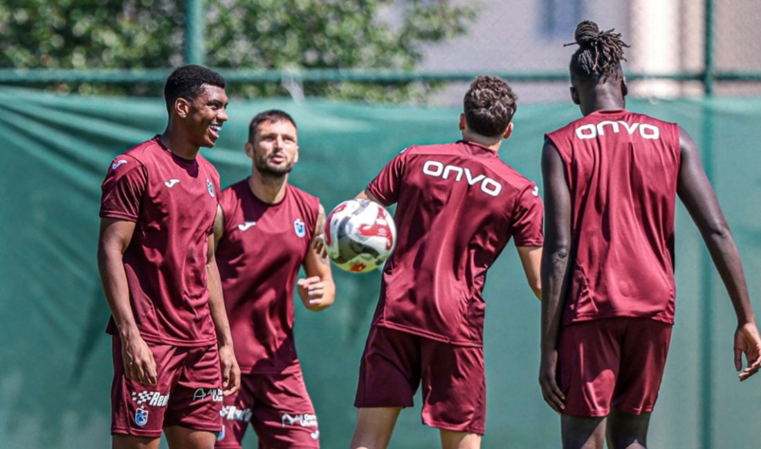 Fatih Tekke idaresindeki Trabzonspor, yeni dönem çalışmalarını tüm süratiyle Erzurum'da