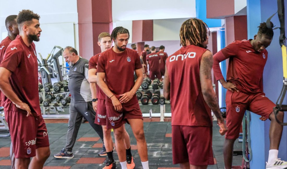 dönem hazırlıklarını sürdüren Trabzonspor, çalışmalarına bugün sabah yaptığı idmanla devam