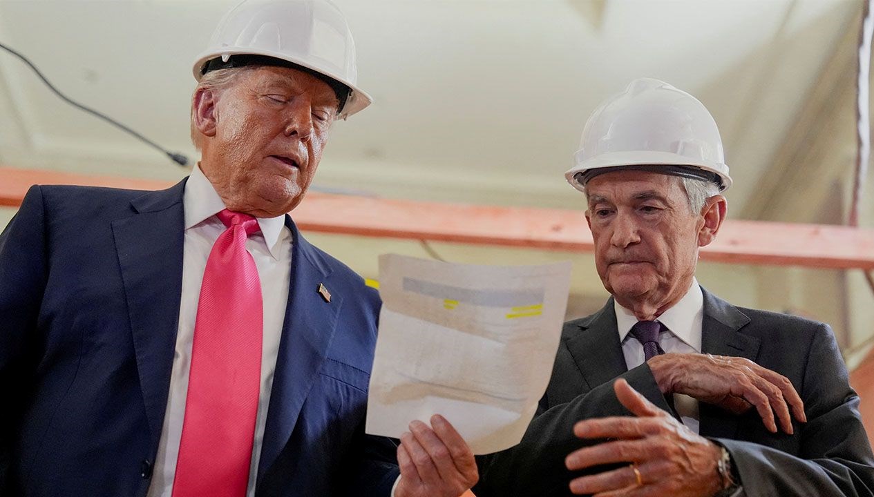 Amerika Birleşik Devletleri Başkanı Donald Trump ile Merkez Bankası Lideri