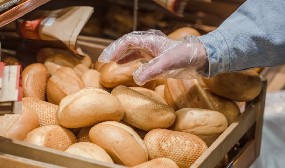 Almanya’da pek çok markette satışı yapılan ekmekler raflardan kalkıyor. Üretim