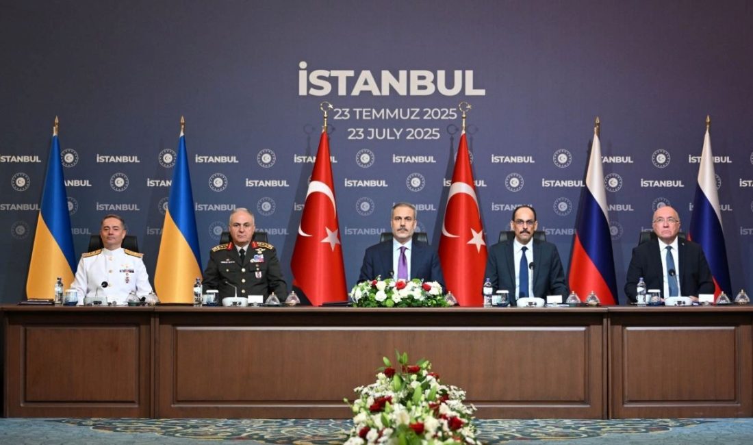 Rusya-Ukrayna üçüncü cins barış görüşmeleri açılışında konuşan Dışişleri Bakanı Hakan