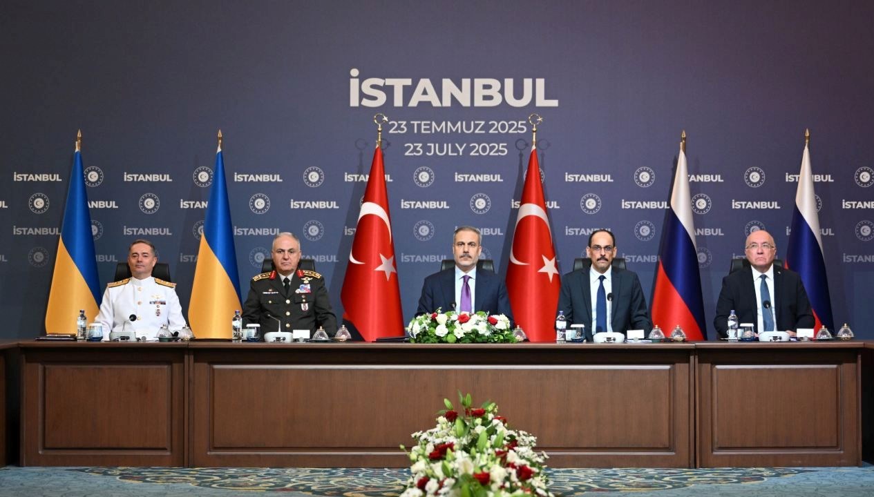 Rusya-Ukrayna üçüncü cins barış görüşmeleri açılışında konuşan Dışişleri Bakanı Hakan