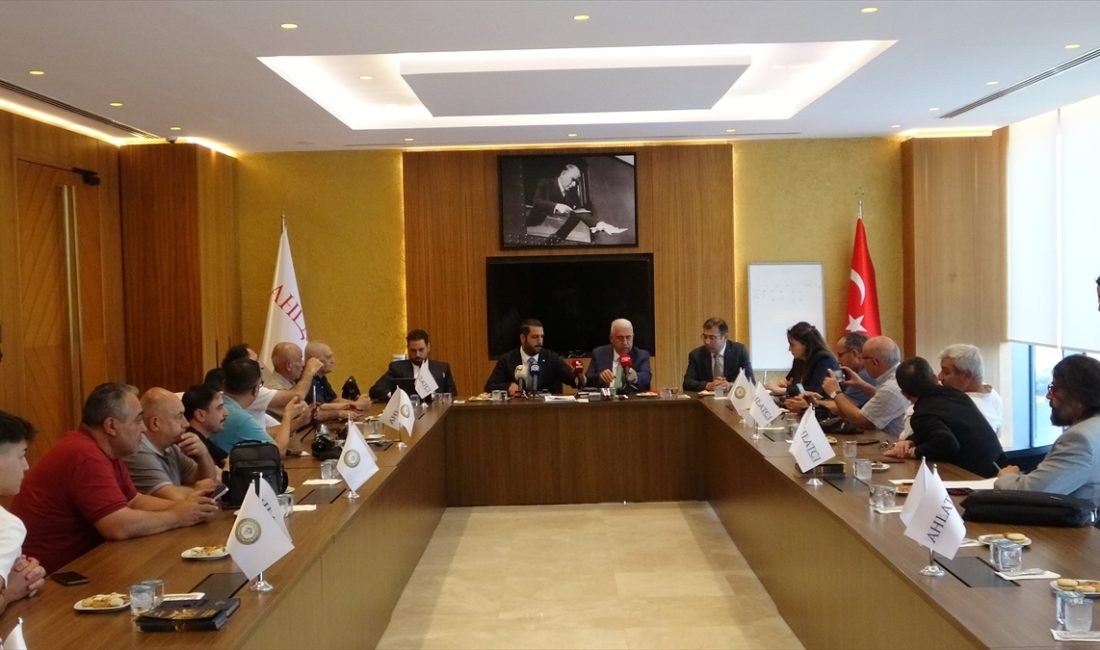 Çorum'da Samsun yolunda yeni oluşturulan 2. OSB'de, 1.975 dekarlık alanda