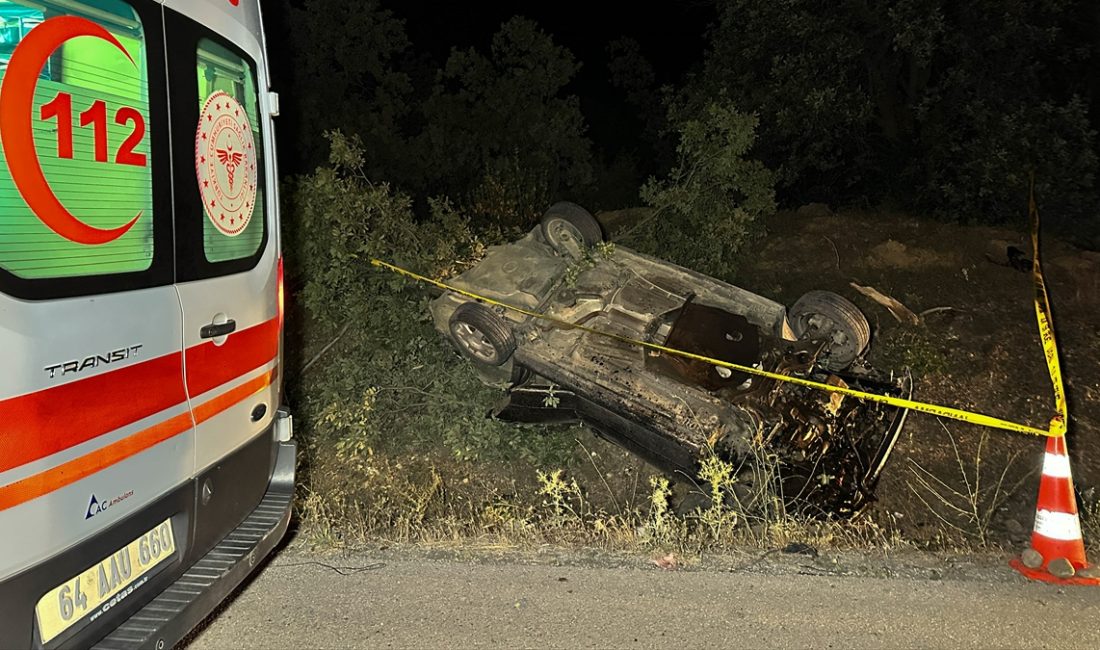 Uşak'ta arabanın şarampole devrilmesi sonucu 1 kişi hayatını kaybetti, 2