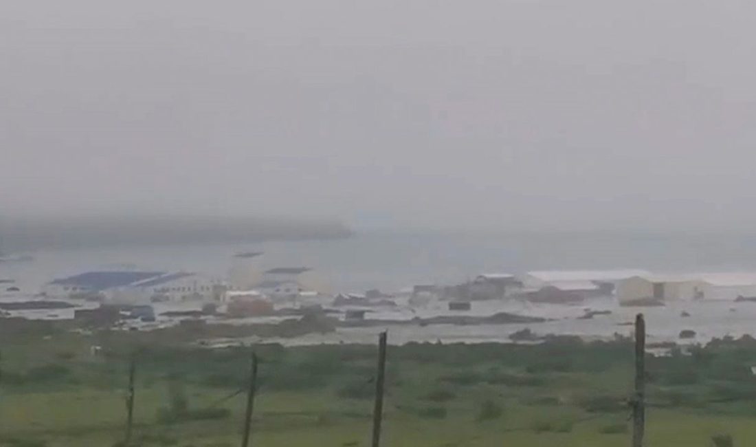 Rusya'nın doğusundaki Kamçatka Yarımadası'nda 8.8 büyüklüğünde sarsıntı oldu. Birinci tsunami