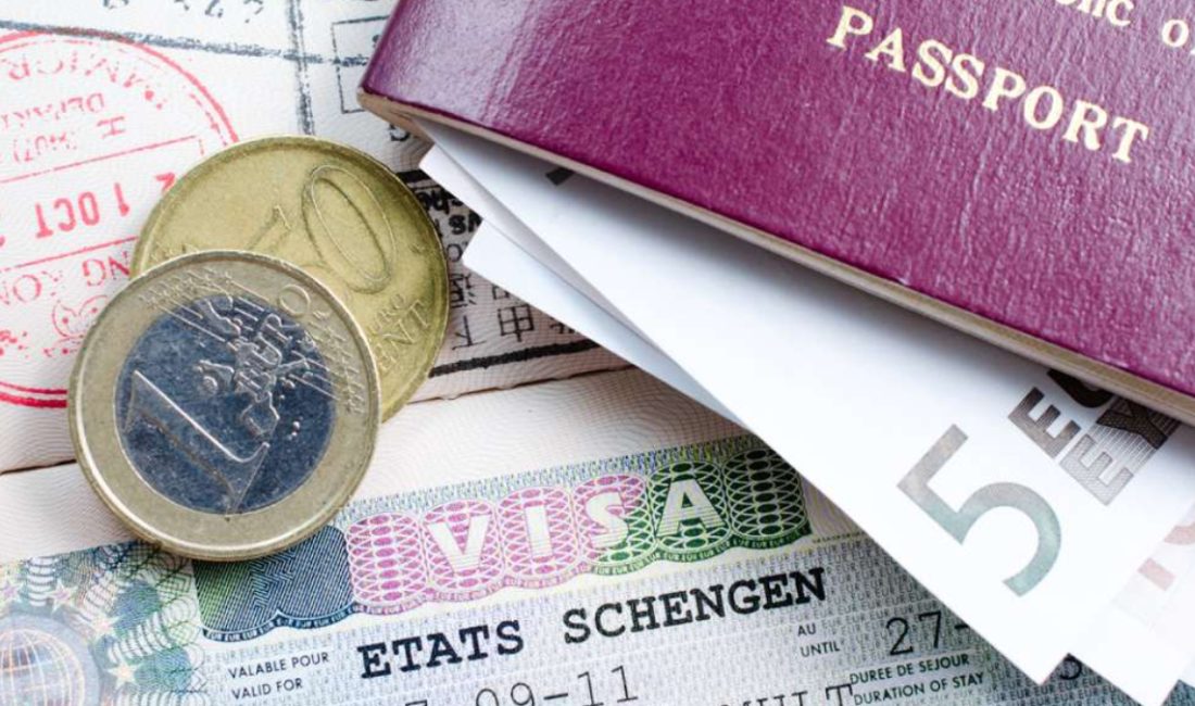 Schengen bölgesine seyahat etmek isteyen Türk vatandaşları için vize müracaat
