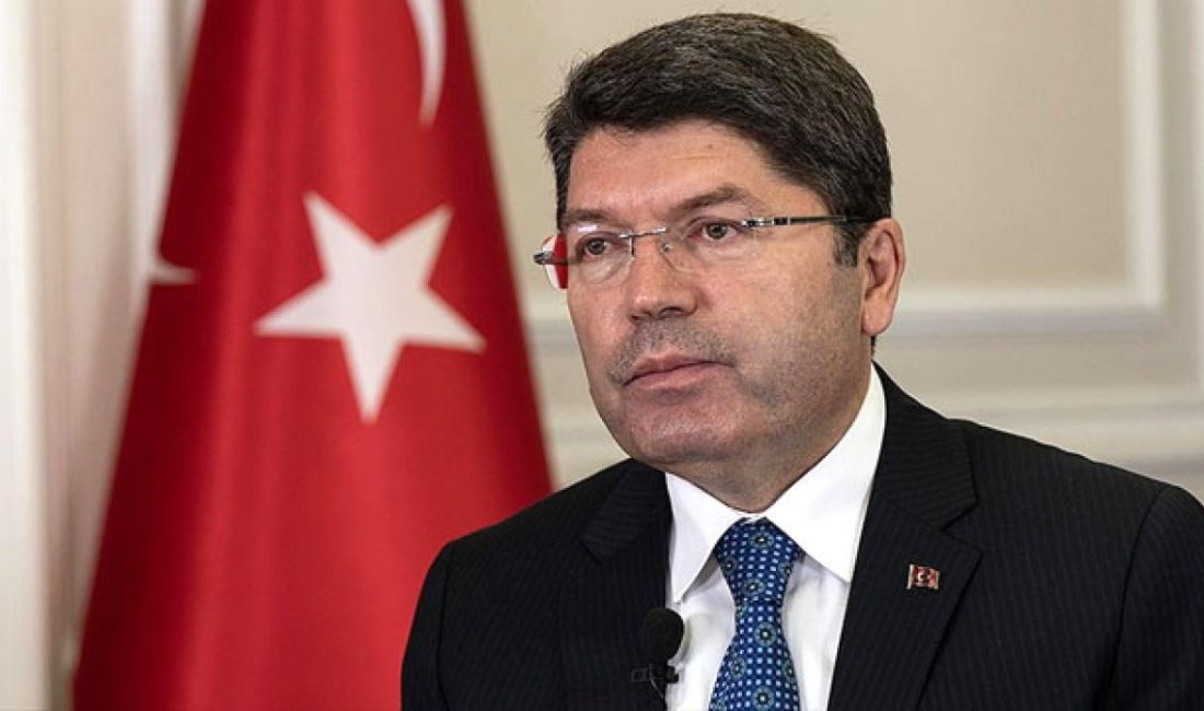 DEM Parti İmralı Heyeti üyeleri Pervin Buldan ve Mithat Sancar'ın