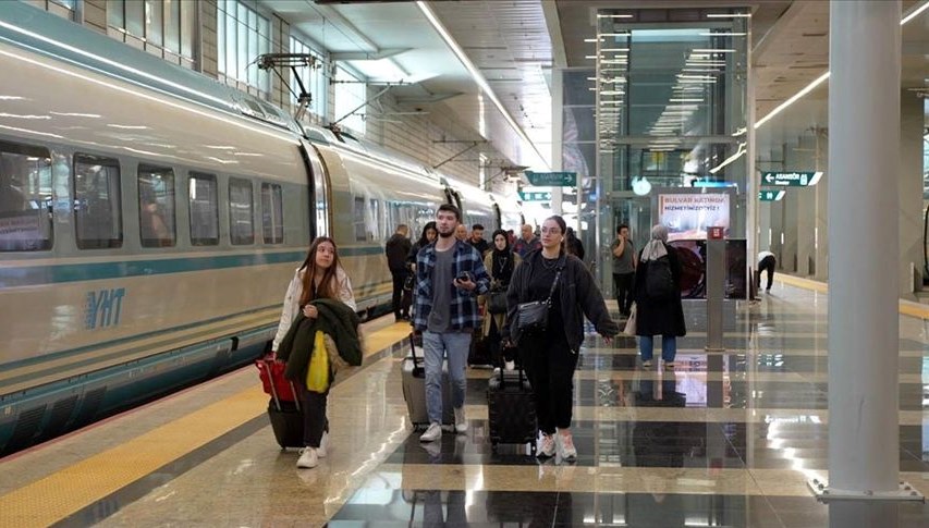 Ankara-Eskişehir ve Ankara-Sivas Yüksek Süratli Tren (YHT) sınırlarında yaz ayları