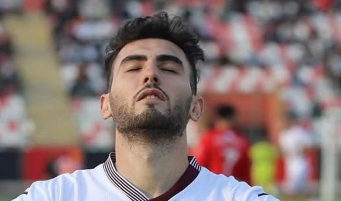 24 yaşındaki forvet oyuncusu Yusuf Mert Tunç, yayınladığı iletiyle Elazığspor'a