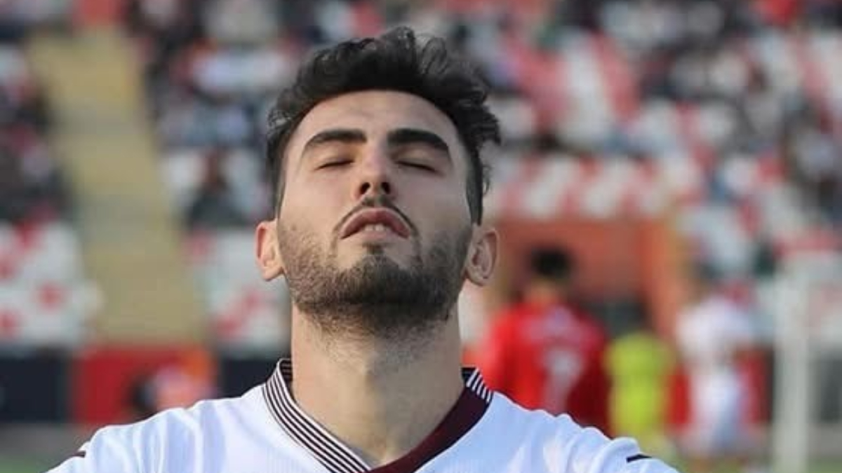 24 yaşındaki forvet oyuncusu Yusuf Mert Tunç, yayınladığı iletiyle Elazığspor'a