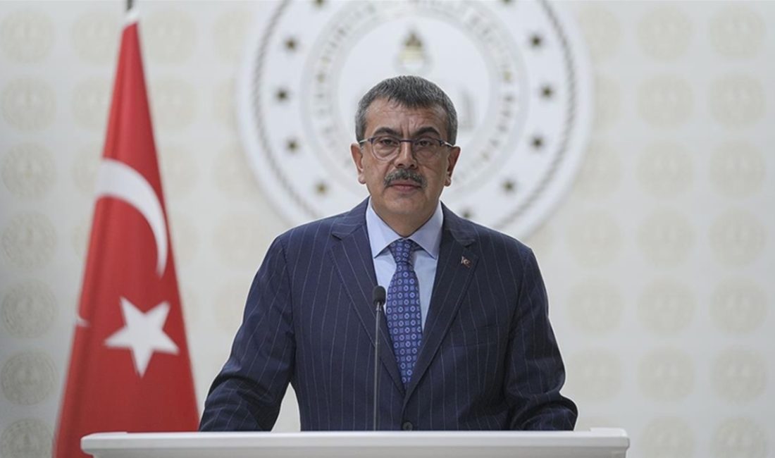 Milli Eğitim Bakanı Yusuf Tekin, yayımladığı '15 Temmuz Demokrasi ve