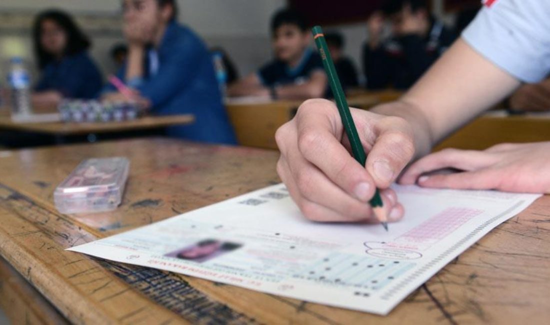 KPSS, ÖSYM tarafından her yıl sistemli olarak yapılıyor. Memurluk hayali