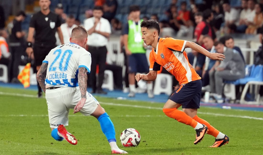 Başakşehir, CSKA Moskova’dan takımına kattığı Özbek futbolcu Abbosbek Fayzullaev, Universitatea