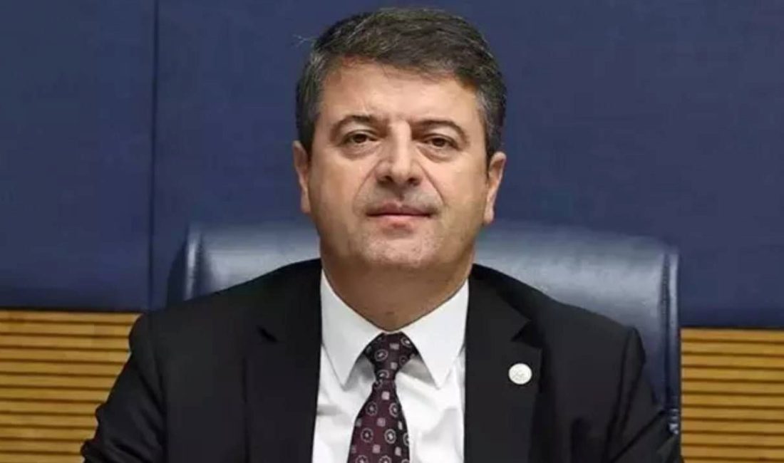 İçişleri Bakanlığı, Adıyaman Belediye Başkanı Abdurrahman Tutdere'nin misyonuna iade edildiğini