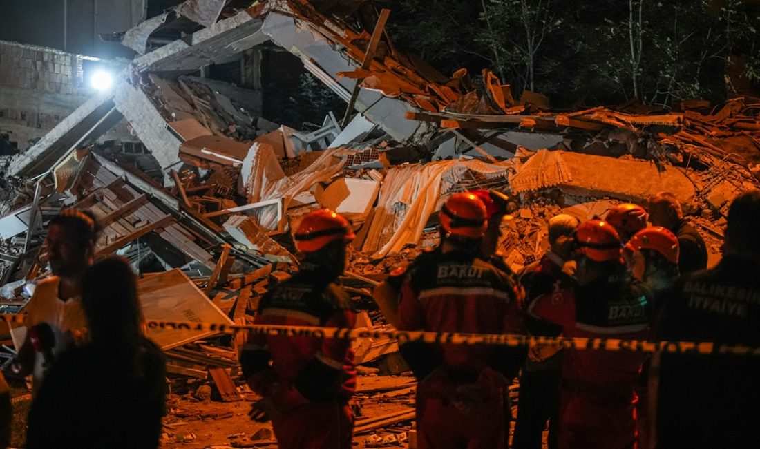 AFAD, Balıkesir'de meydana gelen 6.1 büyüklüğündeki sarsıntının hangi faydan kaynaklandığının