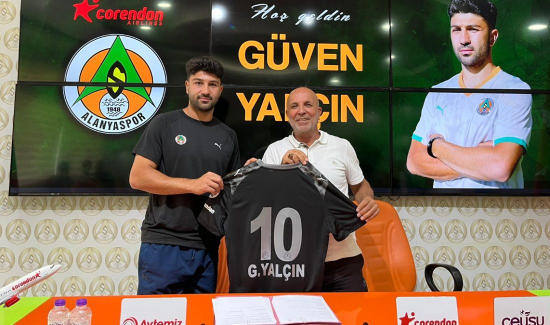 Alanyaspor, kamp devrinde takımını kattığı Baran Moğultay, İtimat Yalçın, Paulo
