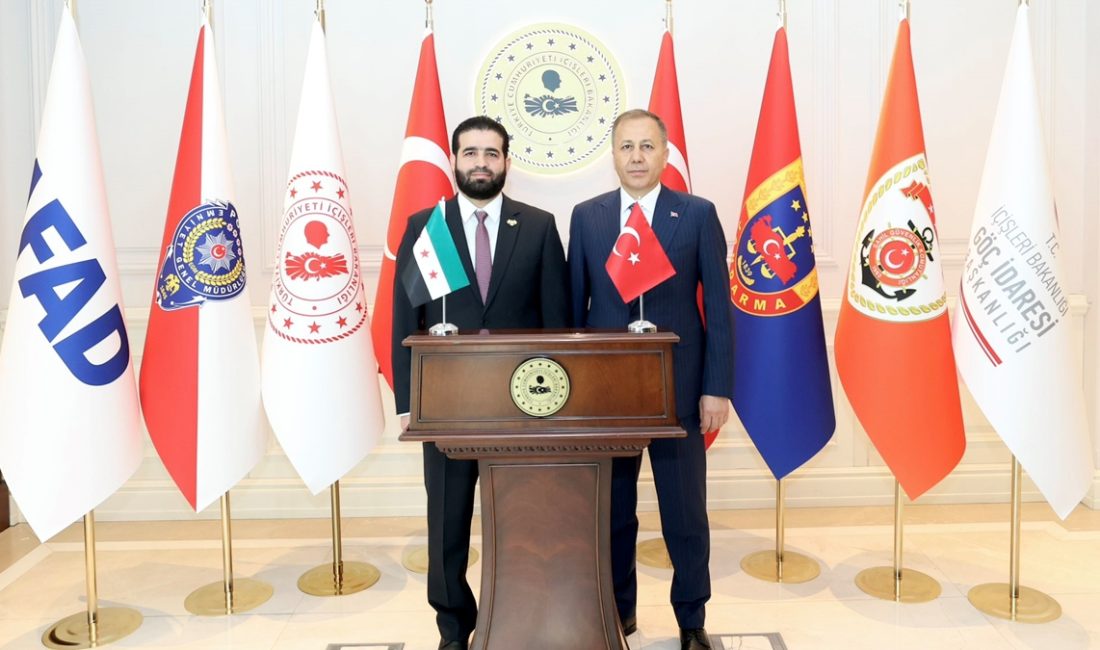İçişleri Bakanı Ali Yerlikaya, Suriye İçişleri Bakanı Enes Hattab ve