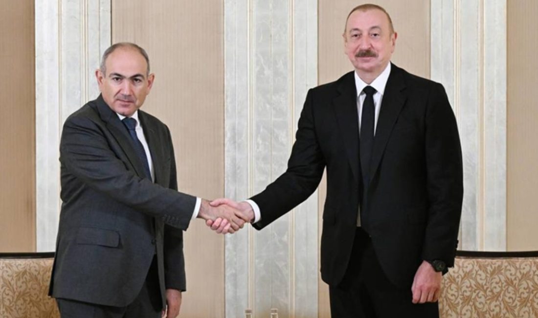 İngiliz basını, ABD Başkanı Donald Trump'ın Azerbaycan Cumhurbaşkanı İlham Aliyev