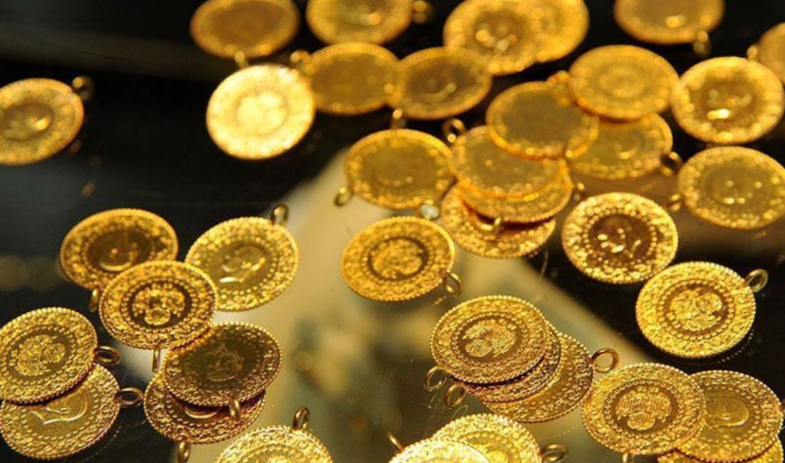 Altının gramı 4 bin 308 liraya yükselirken, çeyrek altın 7
